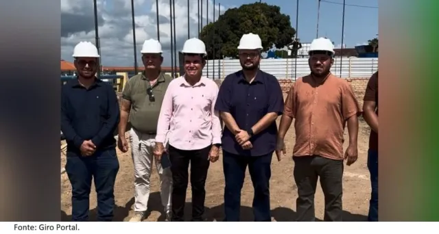 Prefeito acompanha andamento das obras de revitalização da Orla de Itaituba.